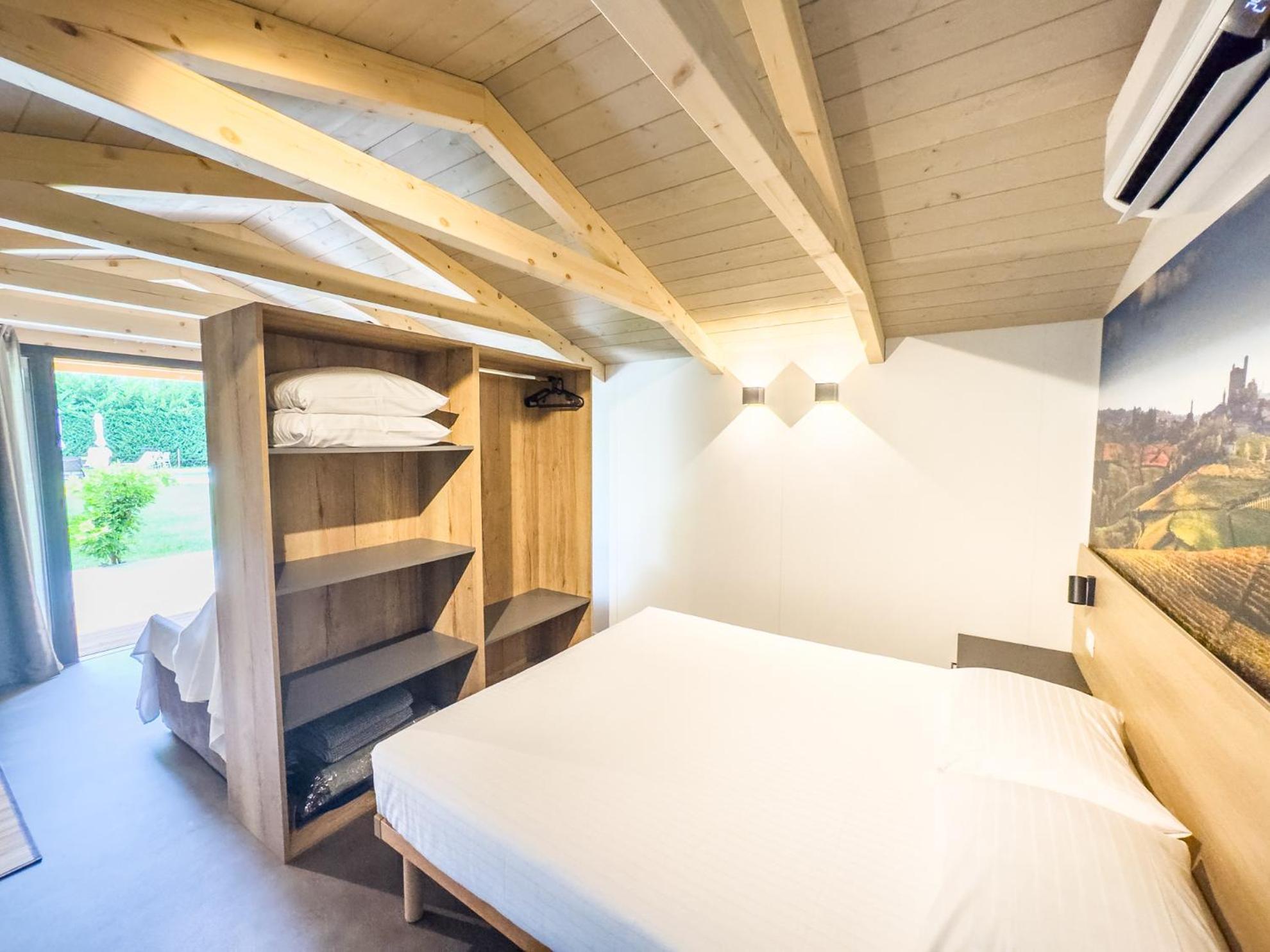 La Cascina Di Carlotta 1846 Agriturismo Alba  Værelse billede